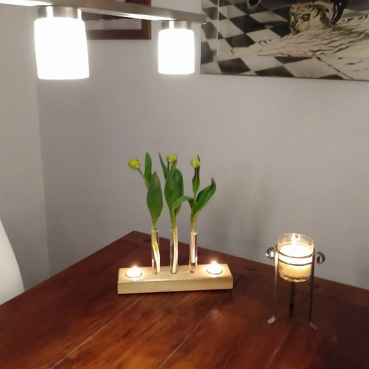 Teelichthalter, Kerzenhalter, Blumenvase Kombination aus Holz. phonotastisch