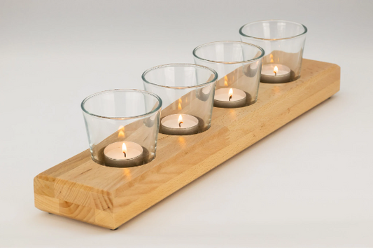 Massivholz Teelichthalter, Kerzenhalter mit 4 Glasschalen für kleine und große Teelichter. phonotastisch