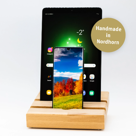 Tablet Halter, Tablet Halterung, Handy Halter für 2 Geräte aus Holz –  Phonotastisch