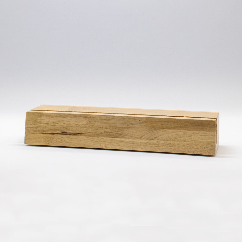Schallplattenhalter, Vinylhalter, Schallplattenständer für eine Schallplatte aus Massivholz phonotastisch