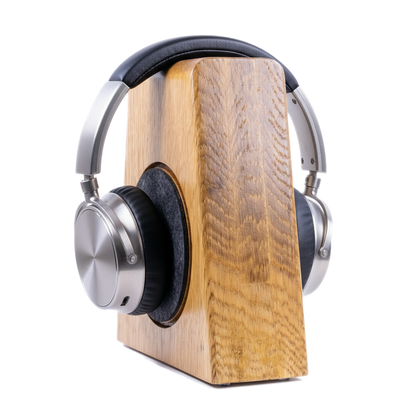Kopfhörerständer aus Massivholz und CleanPad-Konzept für Over-Ear Kopfhörer