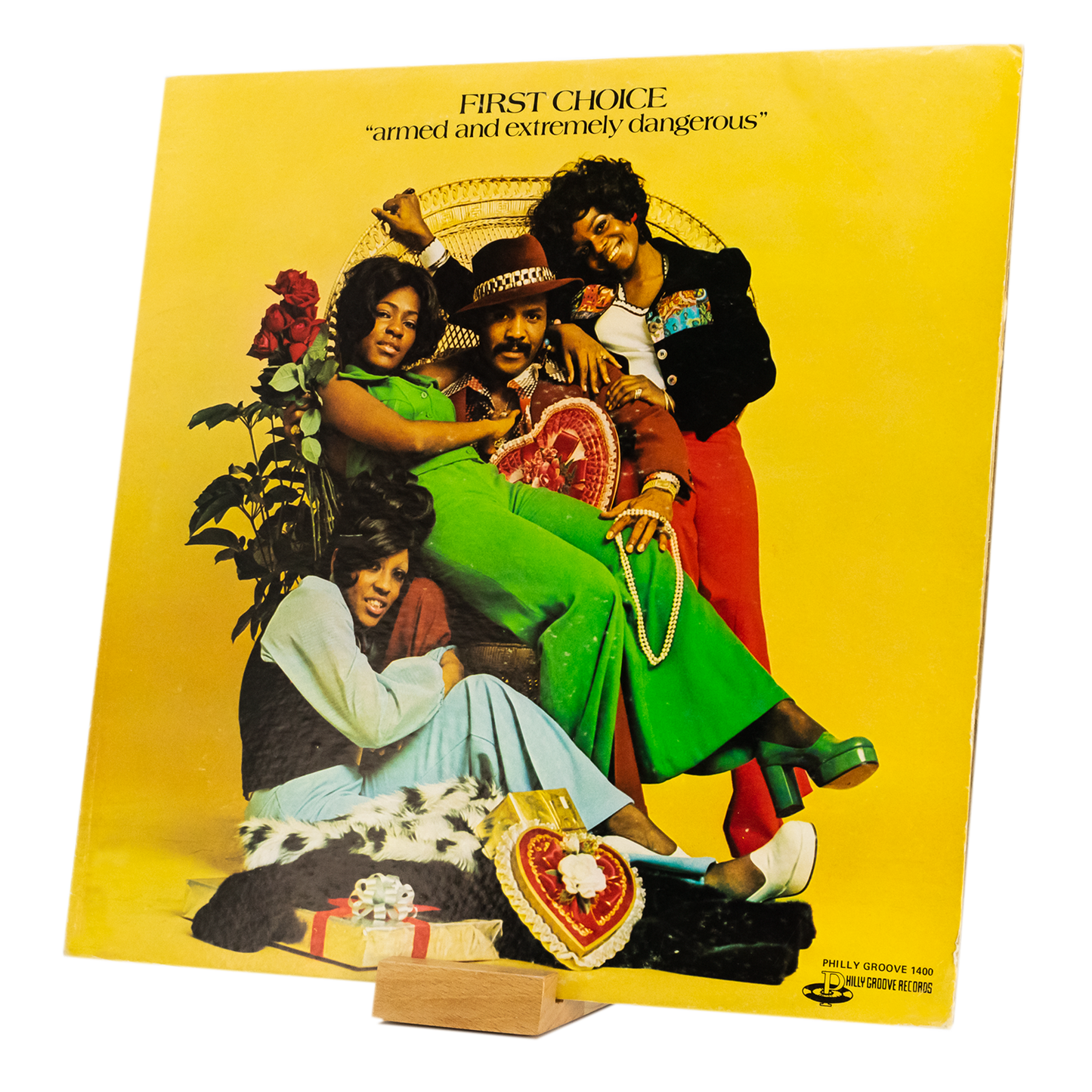„Kompakter Vinylständer aus Massivholz für einzelne Schallplatten“ 